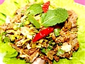 泰(tài)式牛(niú)肉沙(shā)拉(lā)